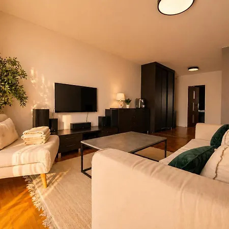 شقة Stylish I Quiet Area I Beautiful View I Fully Equipped Kitchen - Thermomix & Coffee Machine