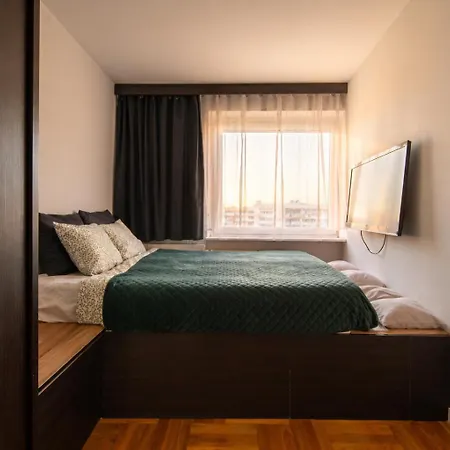 شقة Stylish I Quiet Area I Beautiful View I Fully Equipped Kitchen - Thermomix & Coffee Machine *