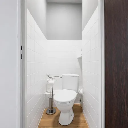 Stylish I Quiet Area I Beautiful View I Fully Equipped Kitchen - Thermomix & Coffee Machine